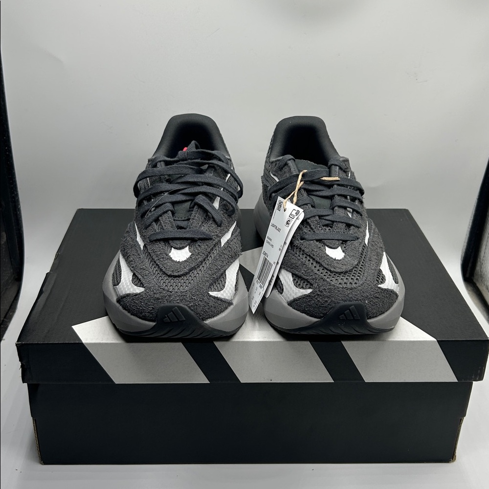 NEW IN BOX ADIDAS LIGHTBLAZE JQ9974 COURSE A PIED RUNNING SHOES SNEAKERS